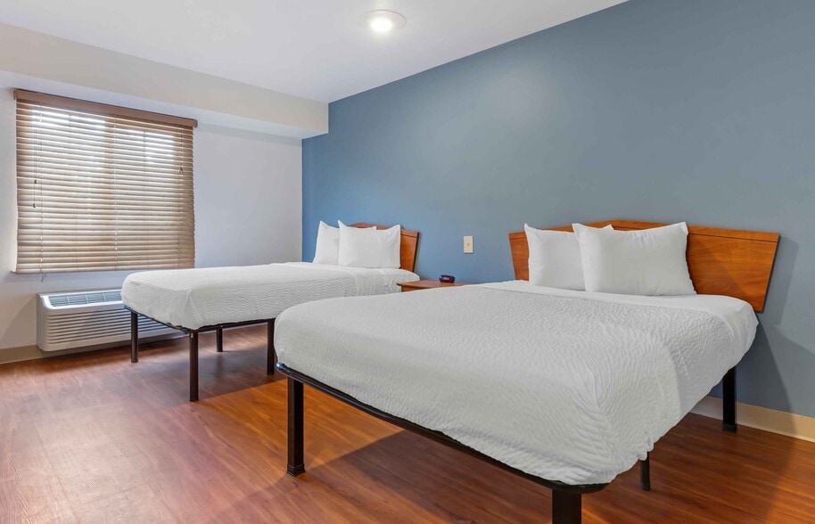 Building Photo - Furnished Studio-Fayetteville - West
