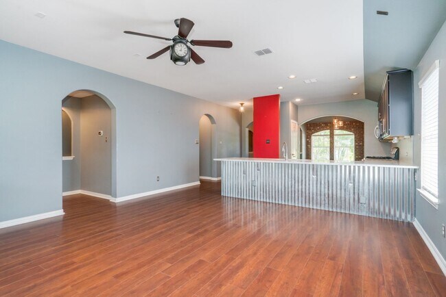 Building Photo - 292 Strawberry Blonde Dr