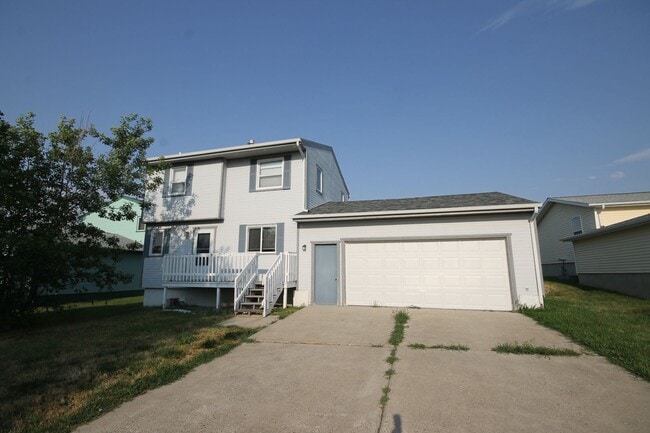 Primary Photo - East end rental near Malmstrom AFB