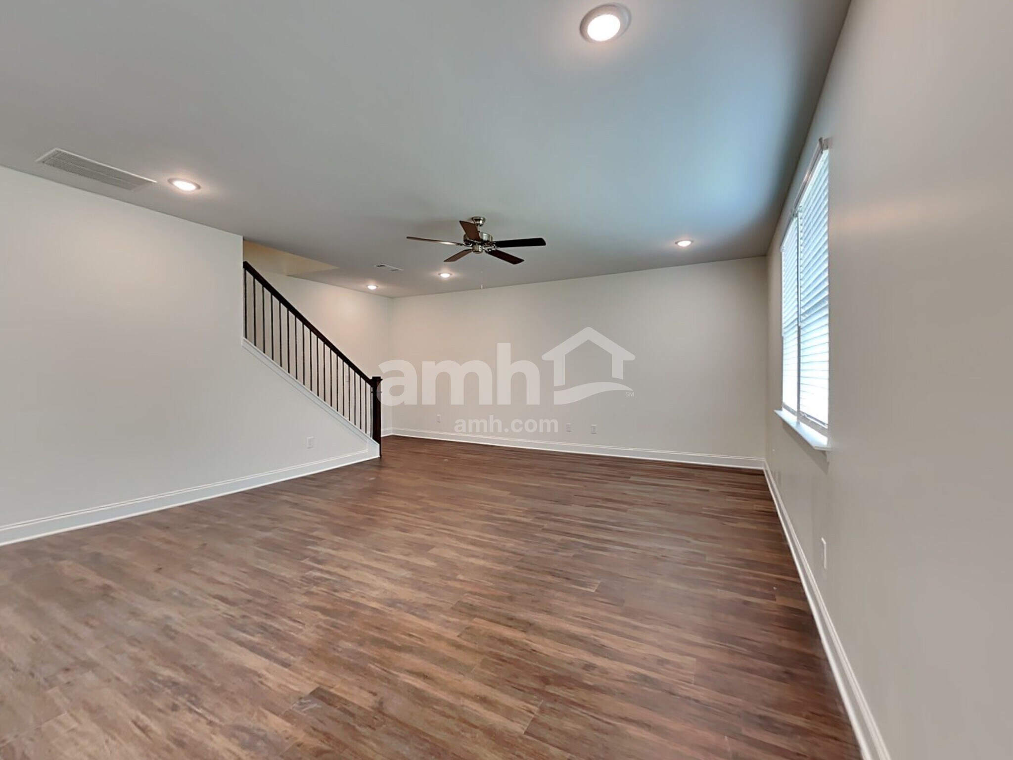 Building Photo - 3730 Blackshear Pl