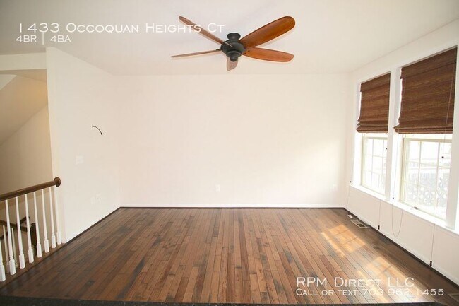 Building Photo - Historic Occoquan!