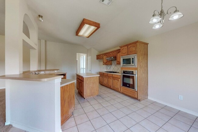 Building Photo - **Now pre-leasing, available to view early...