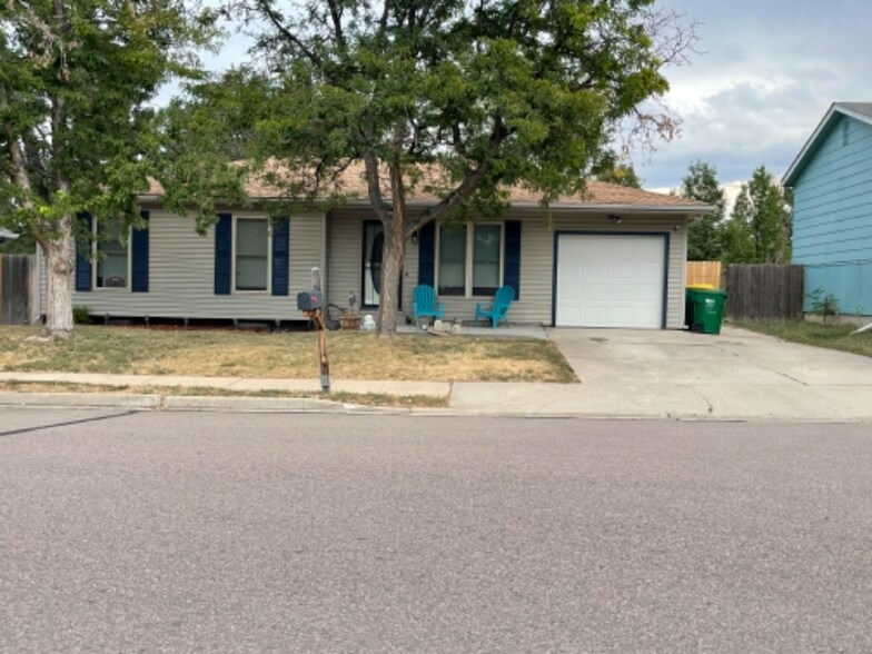 Primary Photo - 3352 S Holland Way