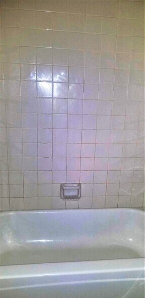 Building Photo - 607 N 20th St