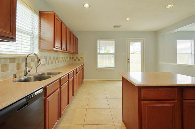 Building Photo - 3403 Legends Garden Dr