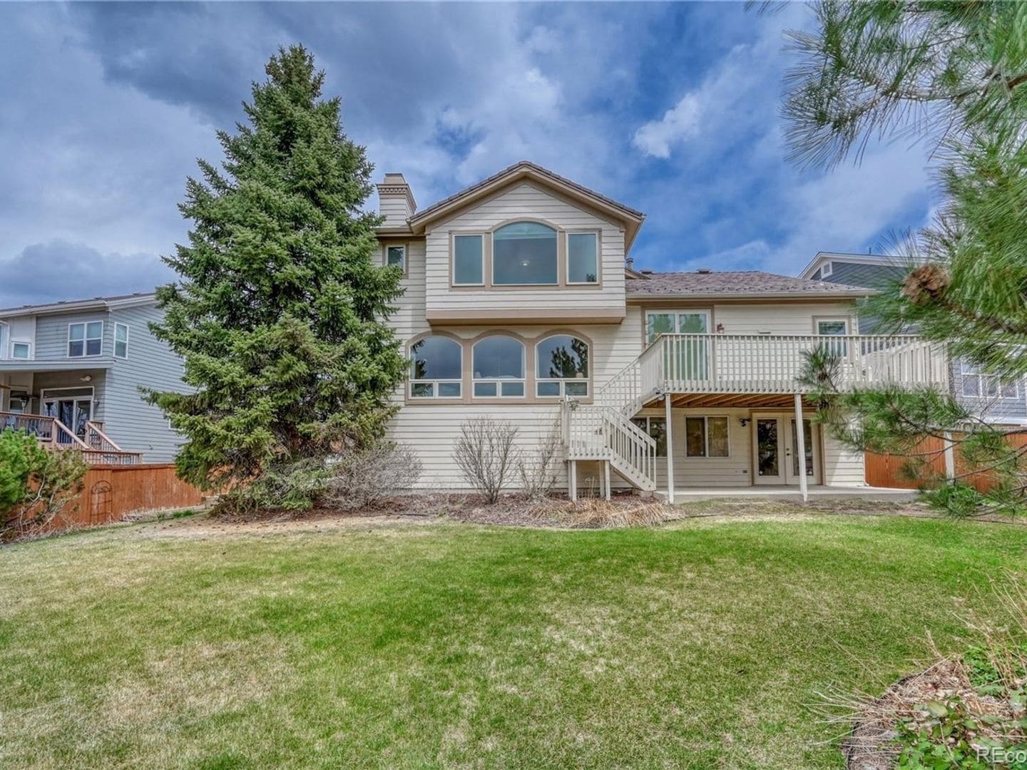 Building Photo - 9215 Ashburn Ct