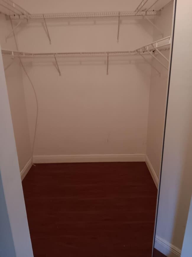 Building Photo - 4983 Pinemore Ln