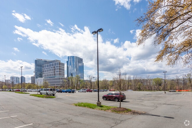 4/19/2022 - Scotts Run North Building D