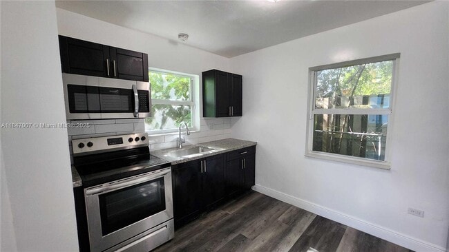 Building Photo - 164 NW 69th St