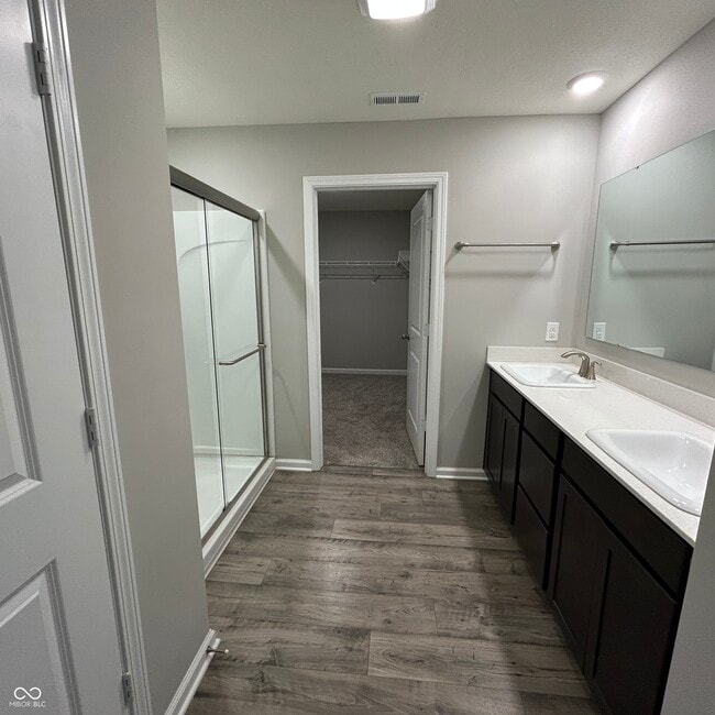 Building Photo - 1913 Downey Ln