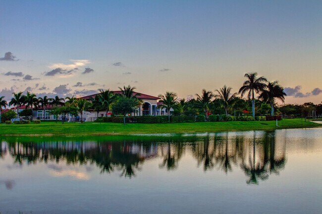 Building Photo - Cutler Bay Townhouse