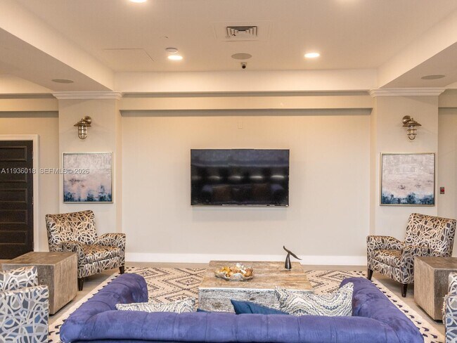 Building Photo - 2501 S Ocean Dr