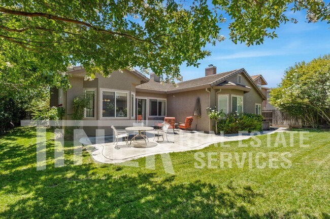 Building Photo - 5967 Radmere Dr