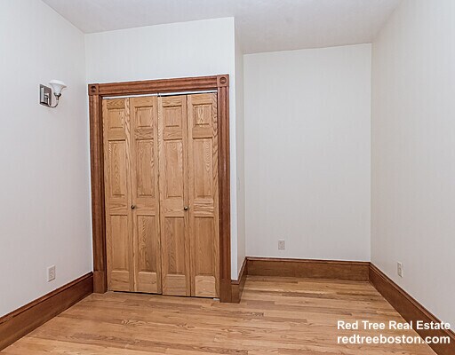 Building Photo - 97 Myrtle St