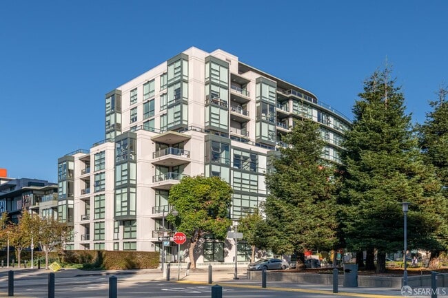 Building Photo - 330 Mission Bay Boulevard North