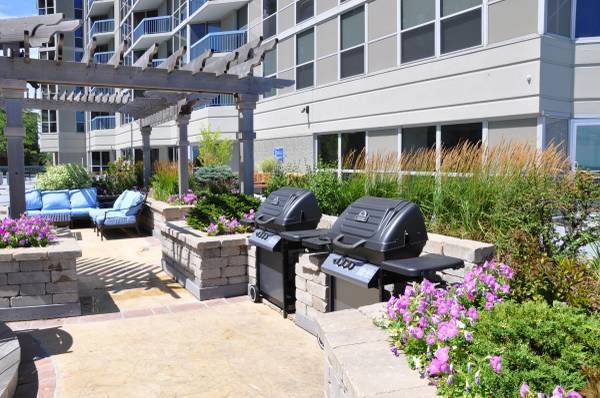 Grills on 2nd floor - 1660 N Prospect Ave