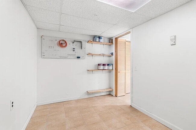 Building Photo - Spacious Layouts with Natural Light