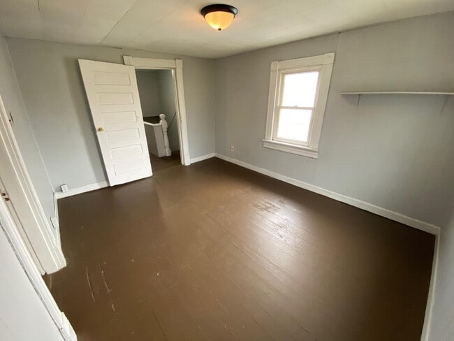 Building Photo - 1519 Campbell Ave