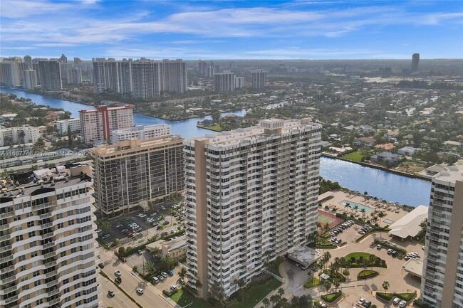 Building Photo - 1985 S Ocean Dr