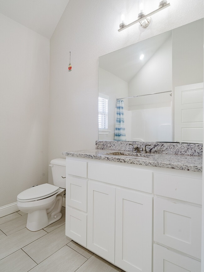 Building Photo - 1130 Quailridge Way