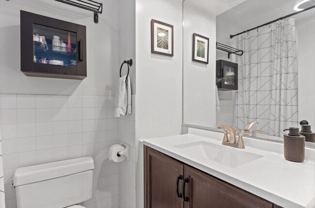 Building Photo - 208 Washington Ave