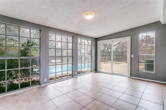 Building Photo - 5400 Dunson Dr