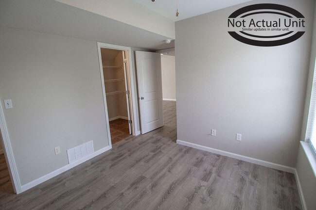 Building Photo - 5315 Currituck Ln