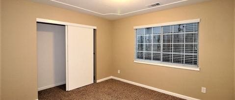 Building Photo - 850 Spaniel Dr