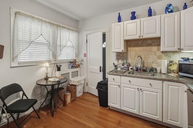 Building Photo - 192 Brookside Pkwy