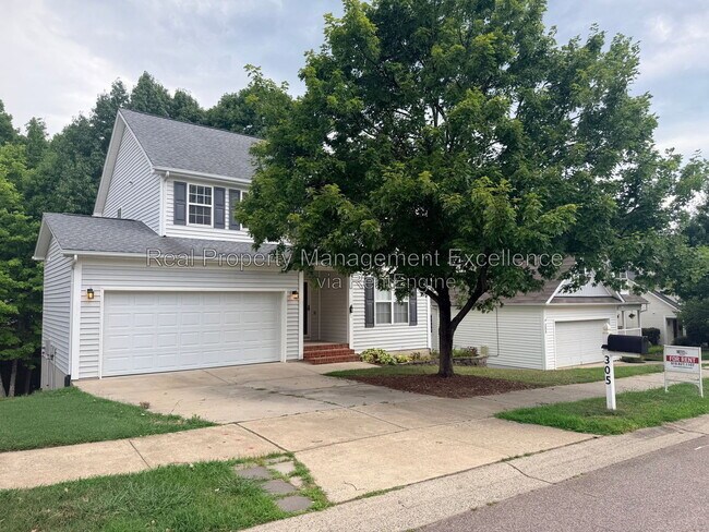 Building Photo - 305 Holly Thorn Trace
