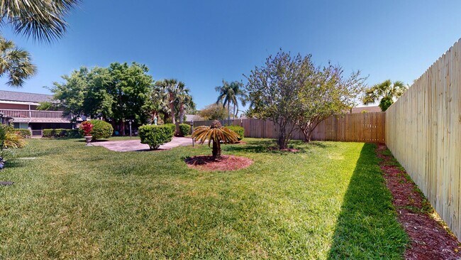 Building Photo - Experience the Ponte Vedra lifestyle in th...