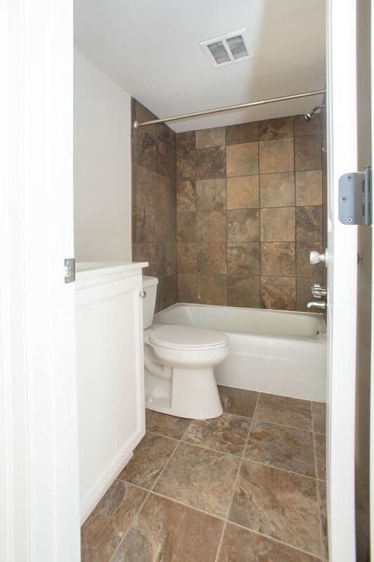 Building Photo - 256 Stribling Ave