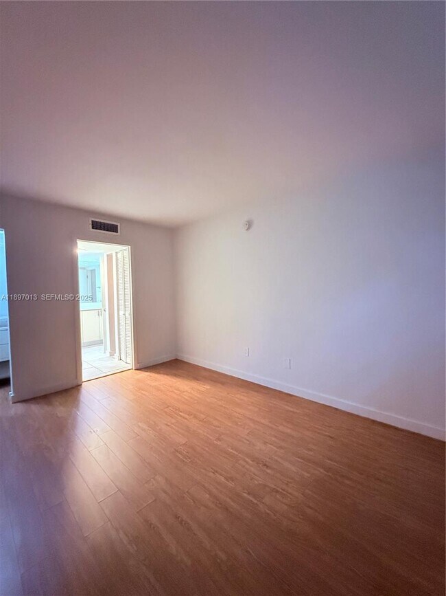 Building Photo - 777 NE 62nd St