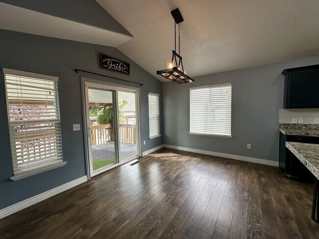 Building Photo - 6274 Copan Way