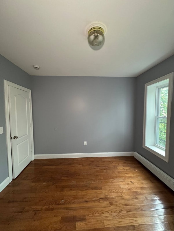 Building Photo - 552 Avenue C