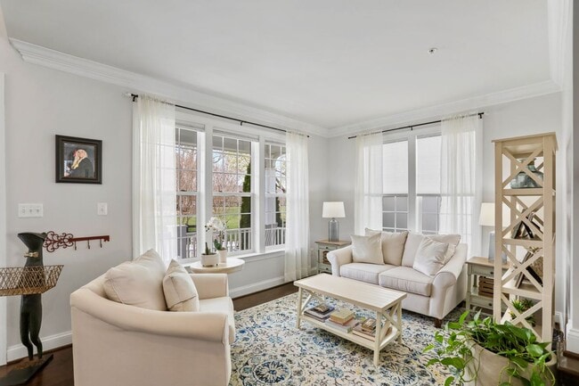Building Photo - 1412 Musgrove Alley