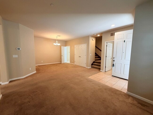 Building Photo - 1865 Wind Ranch Rd