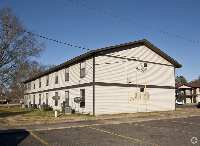 Building Photo - Benton Place Apartments