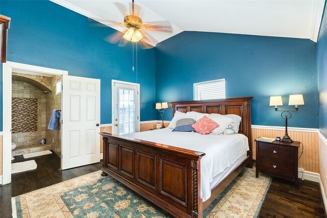 Building Photo - 4025 6th St