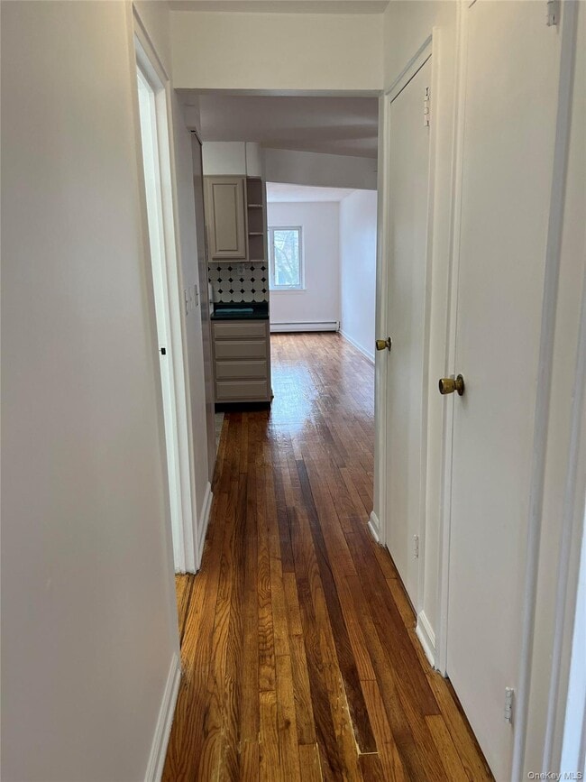 Building Photo - 1350 Edwards Ave