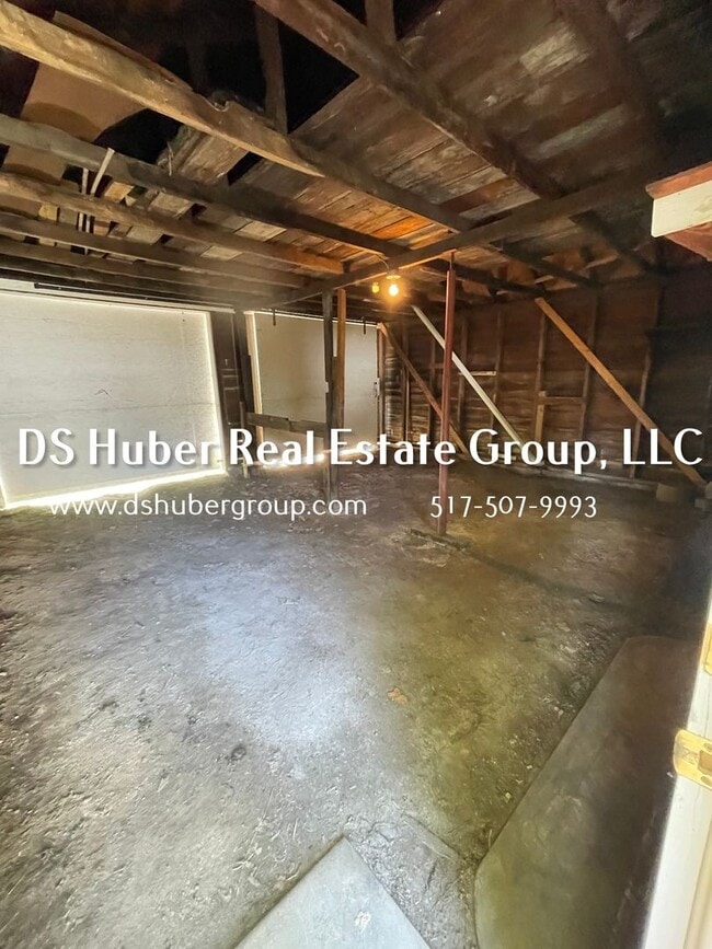 Building Photo - 132 S Magnolia Ave