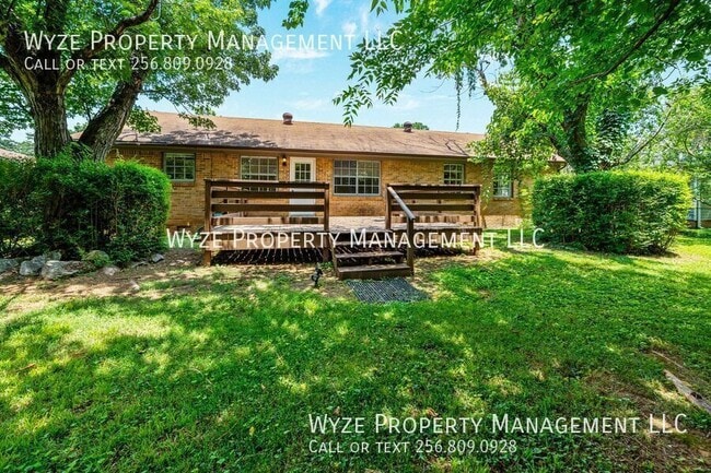 Building Photo - 2213 Cecille Dr SW