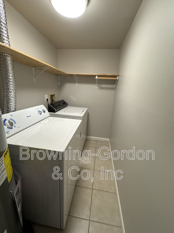 Building Photo - 1308 Caldwell Ave