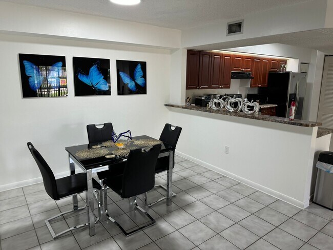 Building Photo - 8660 SW 212th St