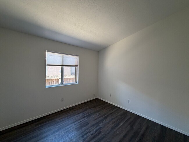 Building Photo - 6019 Full Moon Ave NW