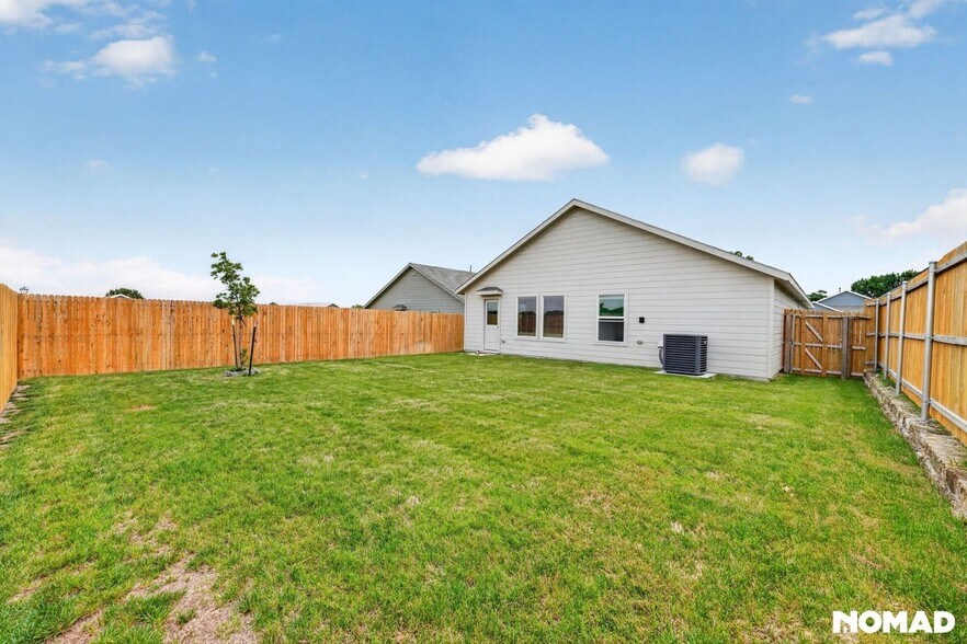 Building Photo - 7709 Reese St