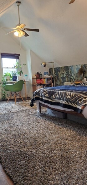 Building Photo - 236 E Maynard Ave