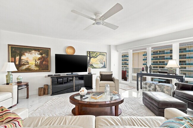 Building Photo - 4100 Galt Ocean Dr