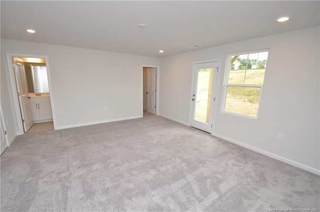 Building Photo - 1057 Shoreside Dr