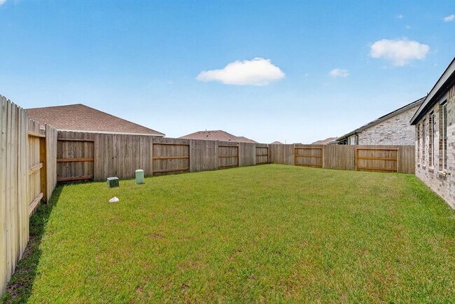 Building Photo - 16307 Chestnut Hvn Ln